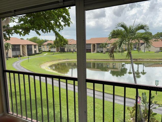 826 Sky Pine Way G2, Greenacres, FL 33415