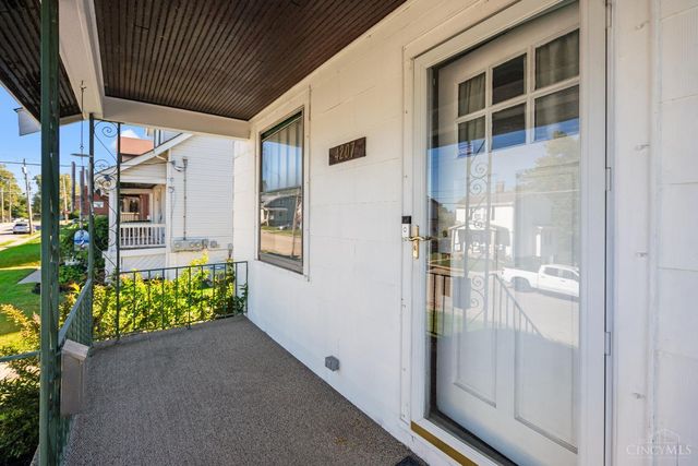 4207 Harding Avenue, Cheviot, OH 45211