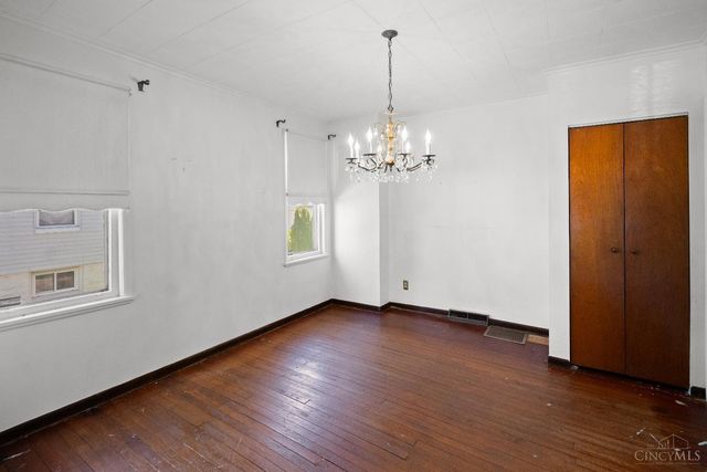 4207 Harding Avenue, Cheviot, OH 45211