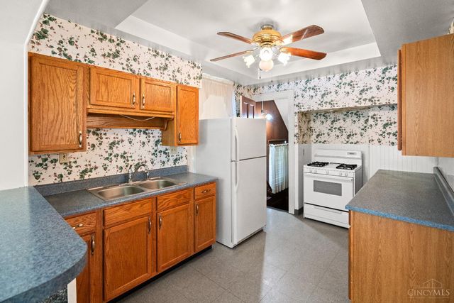 4207 Harding Avenue, Cheviot, OH 45211