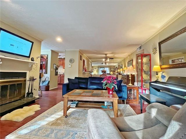 1508 Woodcliff Drive, Sandy Springs, GA 30350