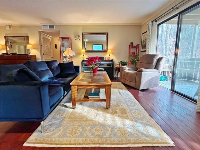 1508 Woodcliff Drive, Sandy Springs, GA 30350