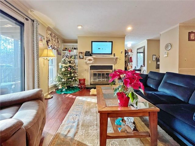 1508 Woodcliff Drive, Sandy Springs, GA 30350