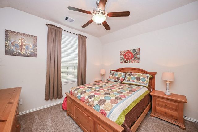 123 Finchfield Place, Montgomery, TX 77316