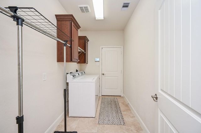 123 Finchfield Place, Montgomery, TX 77316