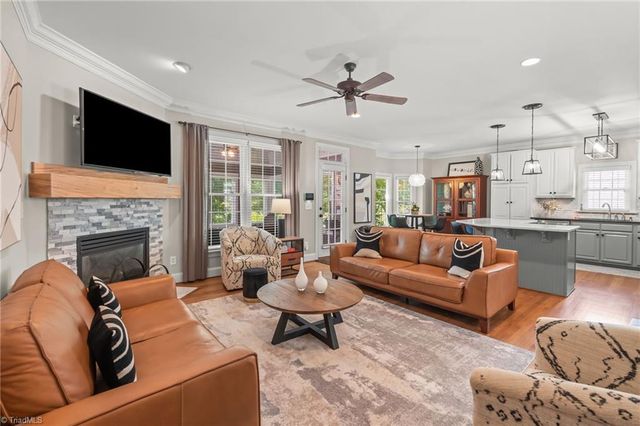 1724 Mirabeau Court, High Point, NC 27265