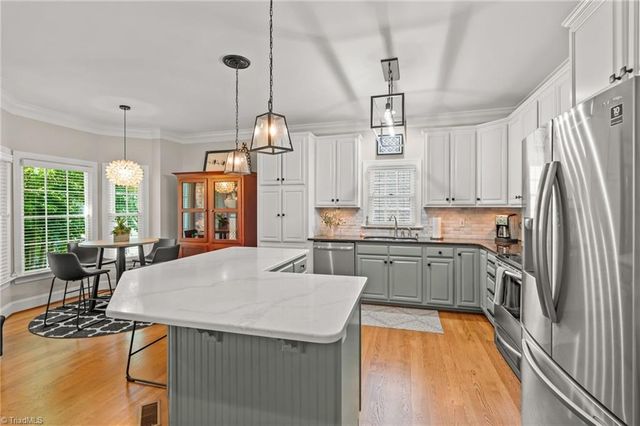 1724 Mirabeau Court, High Point, NC 27265