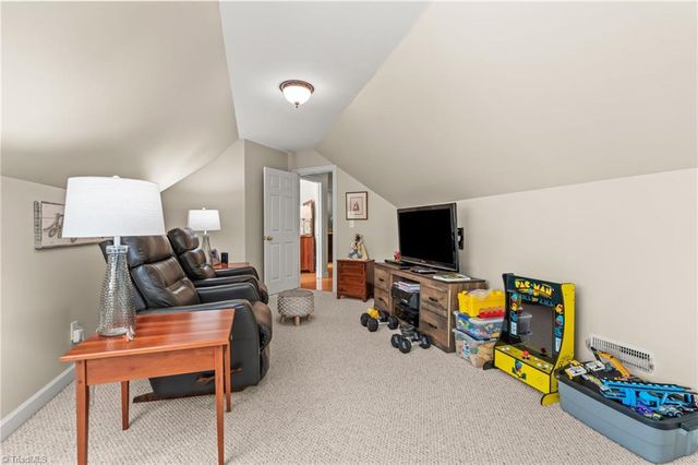 1724 Mirabeau Court, High Point, NC 27265