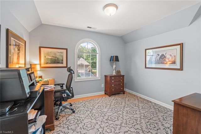 1724 Mirabeau Court, High Point, NC 27265