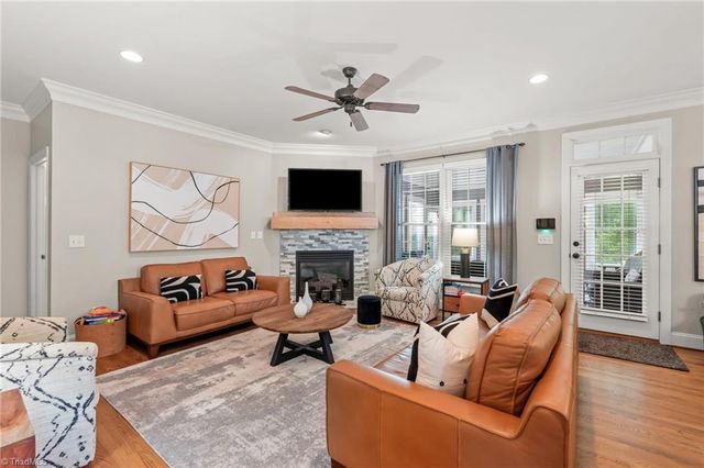 1724 Mirabeau Court, High Point, NC 27265