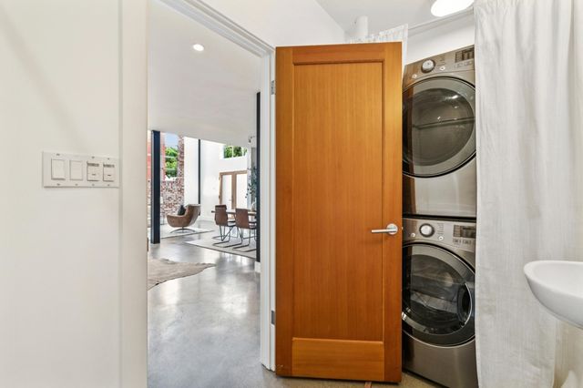 829 829 21St St 3, Oakland, CA 94607