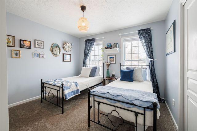 643 Kayloc Circle, Webster, NY 14580