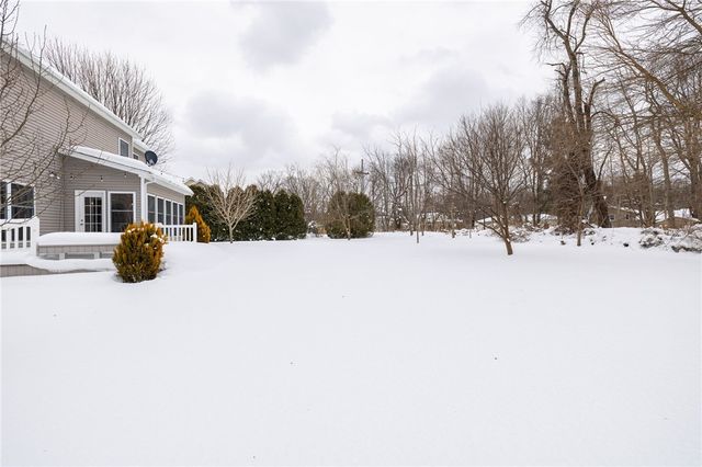 643 Kayloc Circle, Webster, NY 14580