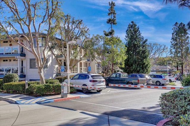 1682 Circa Del Lago A305, San Marcos, CA 92078
