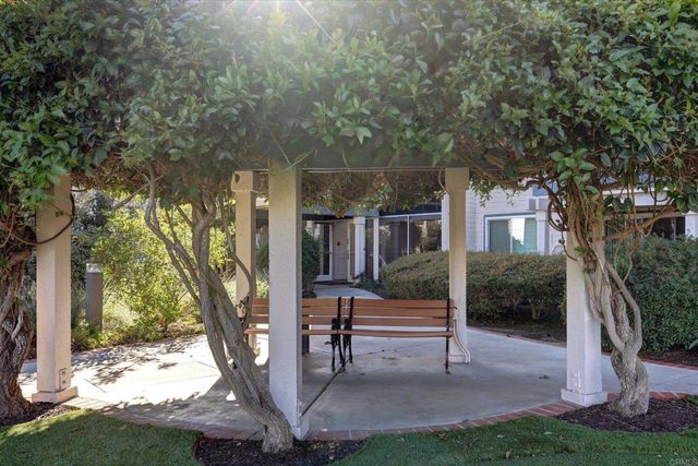 1682 Circa Del Lago A305, San Marcos, CA 92078