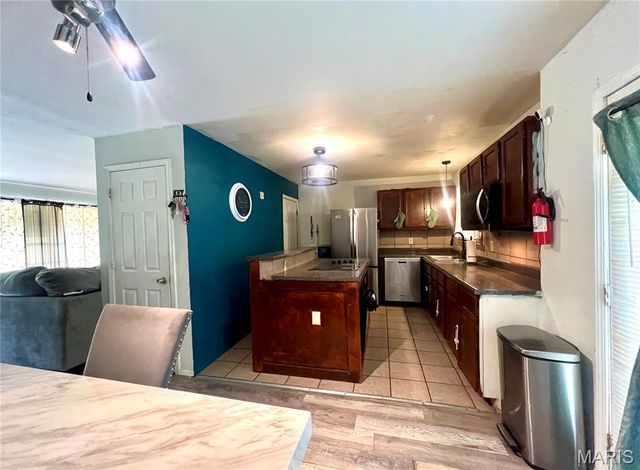 10201 Royal Drive, Unincorporated, MO 63136