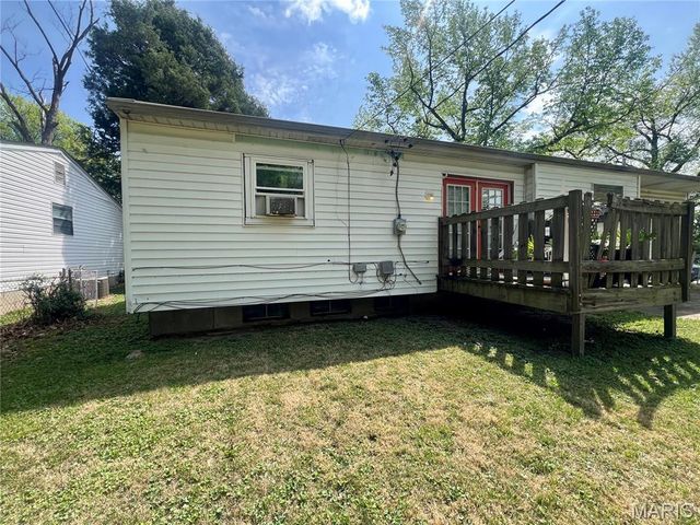 10201 Royal Drive, Unincorporated, MO 63136