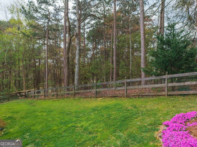 508 Crested Hawk Ridge, Canton, GA 30114