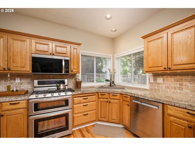 17460 Sw 108TH Pl, Tualatin, OR 97062