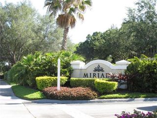 2035 DIXIE BELLE DRIVE 2035O, Orlando, FL 32812