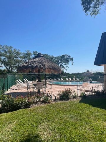 143 FOREST LANE 14, Safety Harbor, FL 34695