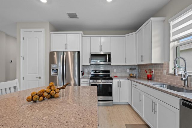 10454 SW Captiva Drive, Port St. Lucie, FL 34987