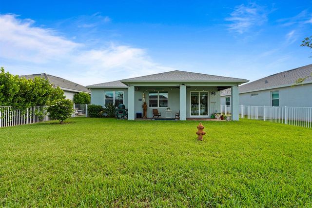 10454 SW Captiva Drive, Port St. Lucie, FL 34987