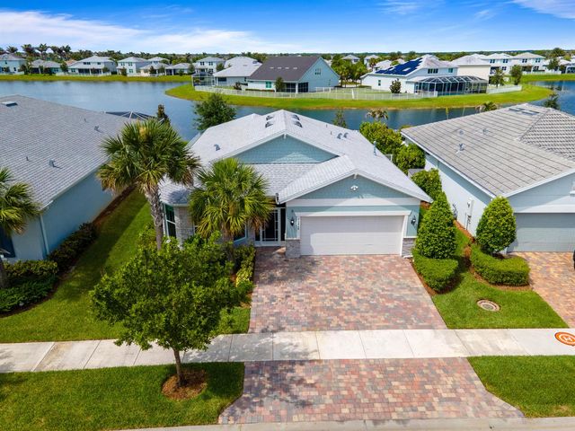 10454 SW Captiva Drive, Port St. Lucie, FL 34987