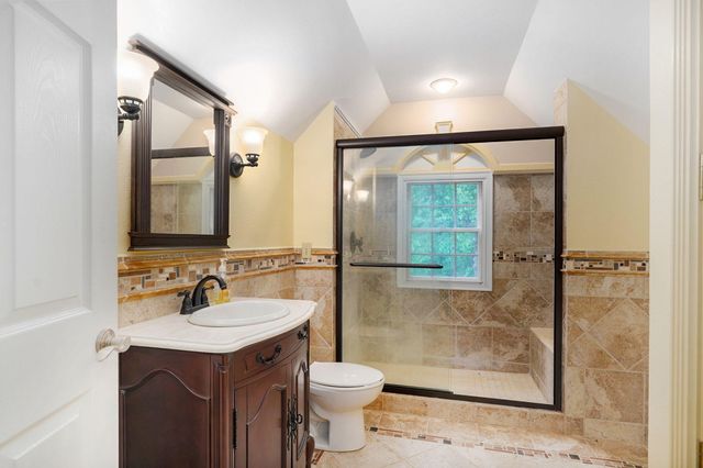 1088 Indian Grove Lane, Rogersville, MO 65742