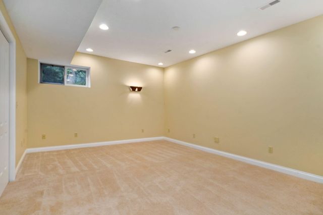 1088 Indian Grove Lane, Rogersville, MO 65742