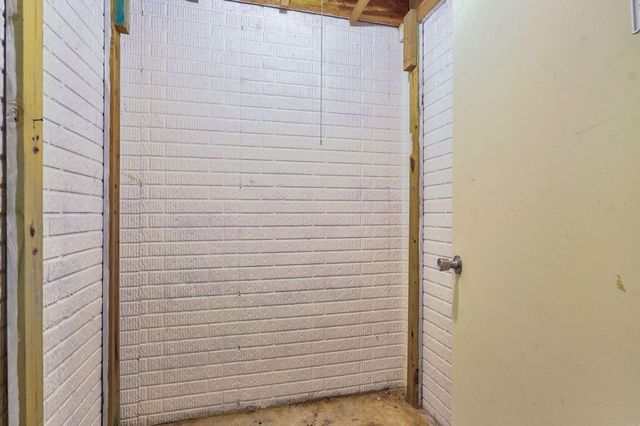 1088 Indian Grove Lane, Rogersville, MO 65742