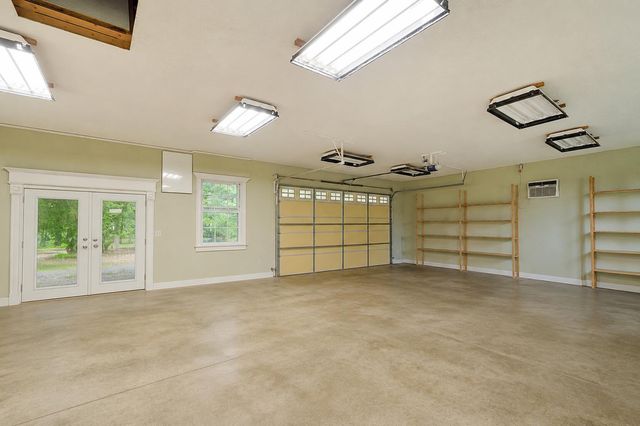 1088 Indian Grove Lane, Rogersville, MO 65742