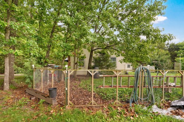 1088 Indian Grove Lane, Rogersville, MO 65742