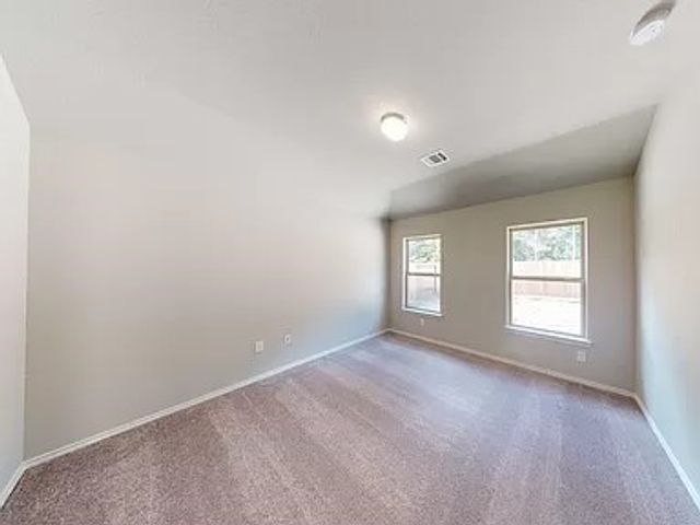 2551 E Meramec Street, Fayetteville, AR 72701