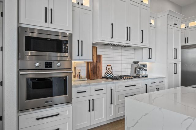 1643 STANFORD LANE, Sarasota, FL 34231