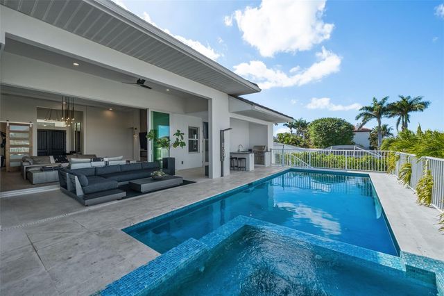 1643 STANFORD LANE, Sarasota, FL 34231