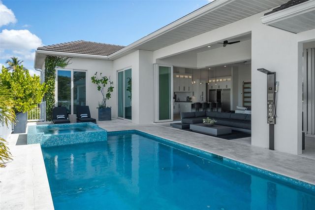 1643 STANFORD LANE, Sarasota, FL 34231