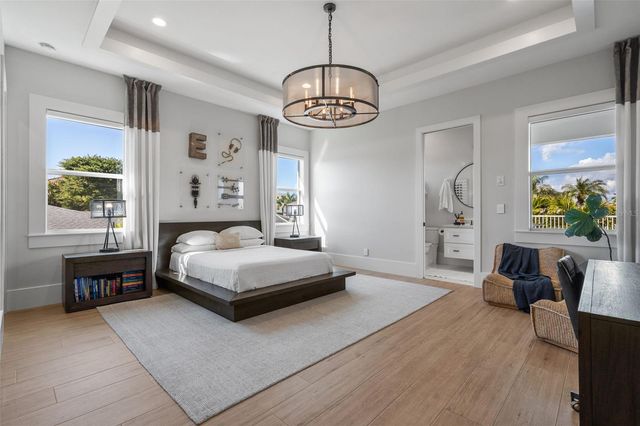 1643 STANFORD LANE, Sarasota, FL 34231