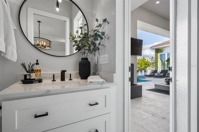 1643 STANFORD LANE, Sarasota, FL 34231