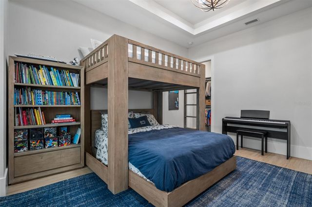 1643 STANFORD LANE, Sarasota, FL 34231