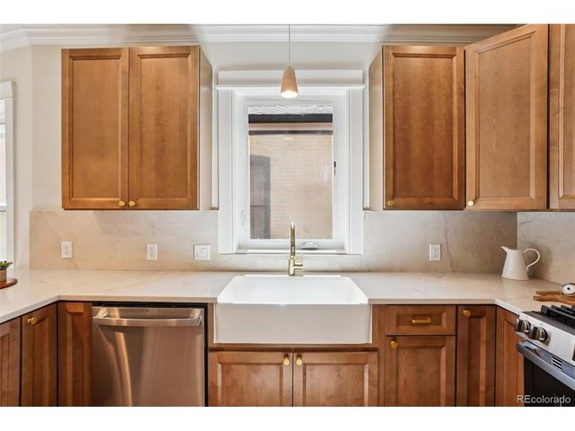 851 S Washington St, Denver, CO 80209