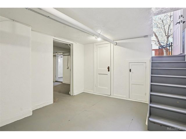 851 S Washington St, Denver, CO 80209