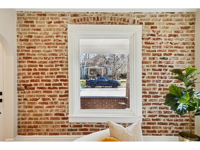 851 S Washington St, Denver, CO 80209