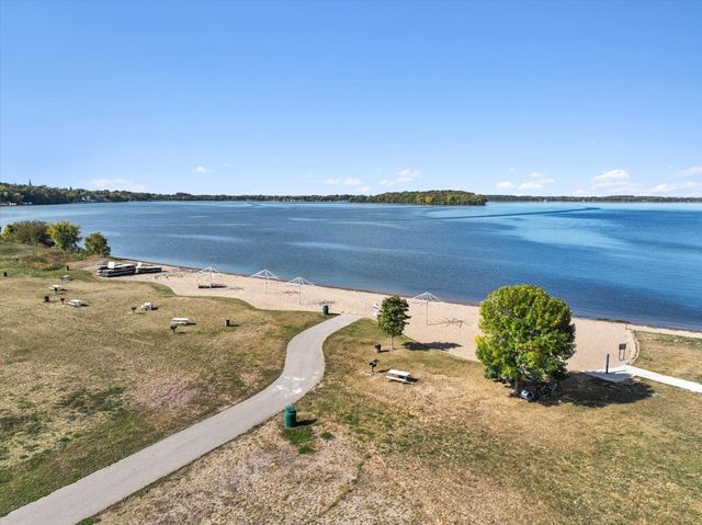 917 Foxglove Terrace, Waconia, MN 55387