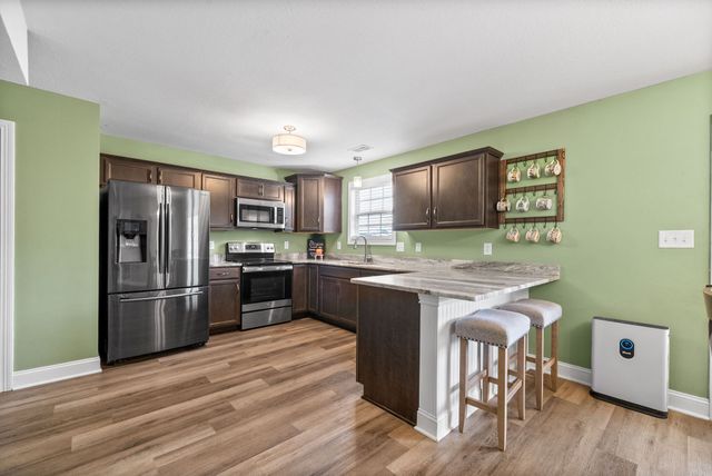 2641 Rafiki Dr, Clarksville, TN 37042