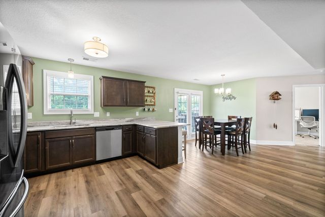 2641 Rafiki Dr, Clarksville, TN 37042