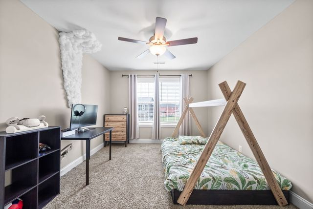 2641 Rafiki Dr, Clarksville, TN 37042