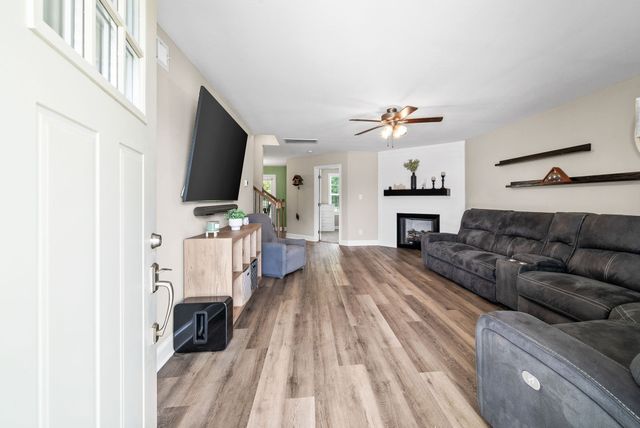 2641 Rafiki Dr, Clarksville, TN 37042