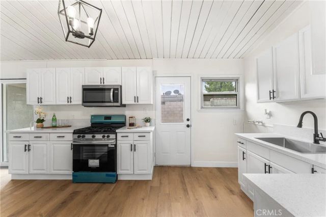 38631 E 3rd Street, Palmdale, CA 93550