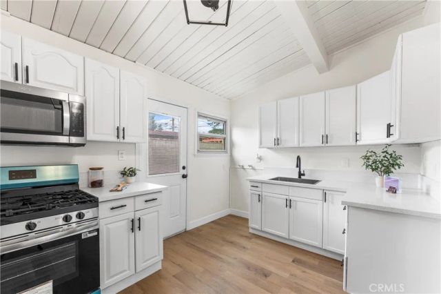 38631 E 3rd Street, Palmdale, CA 93550